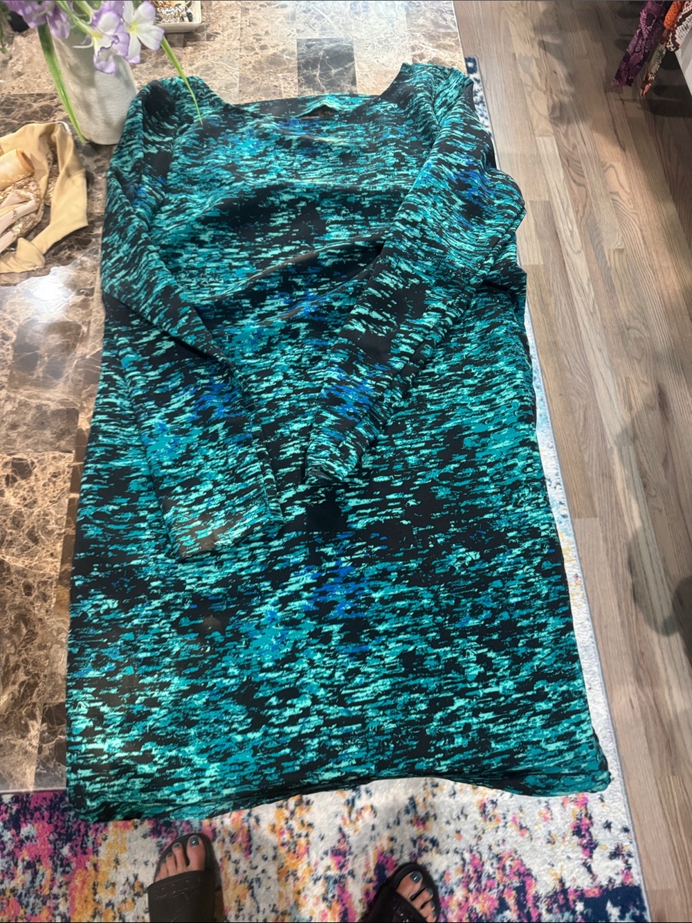 New York & Company Teal and Black Patterned Long Sleeve Dress